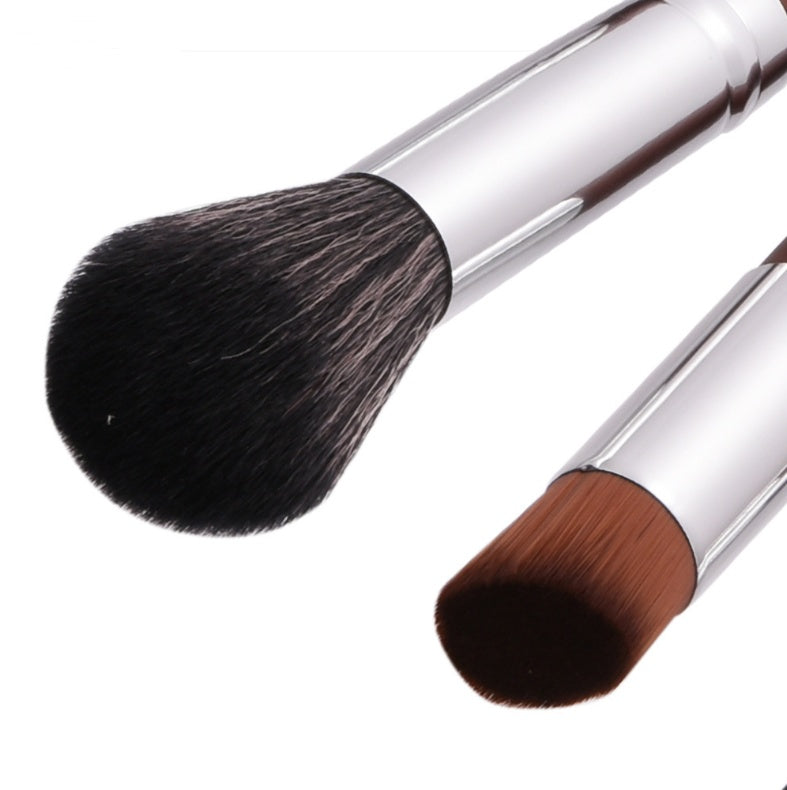 Makeup brushes