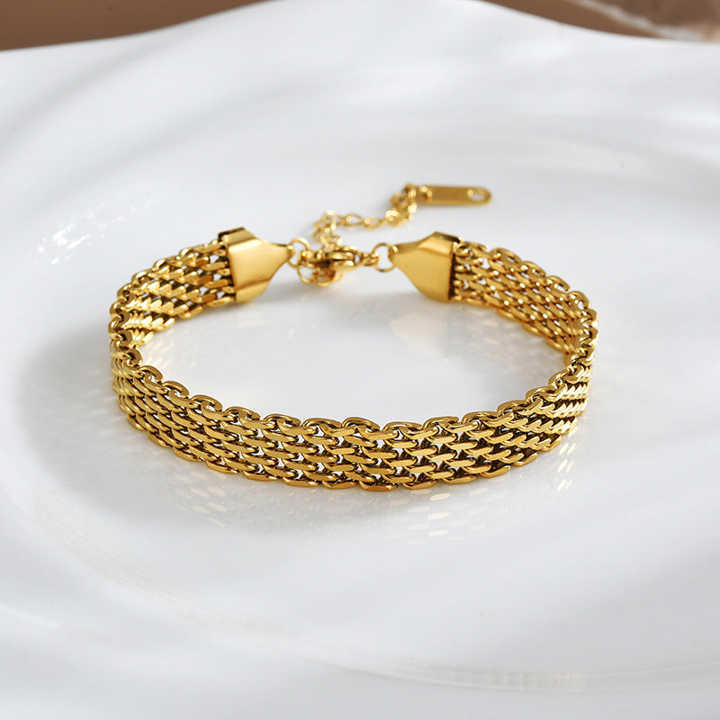 GlowLink Chain Bracelet – Gold & Silver Chic Wrist Jewelry