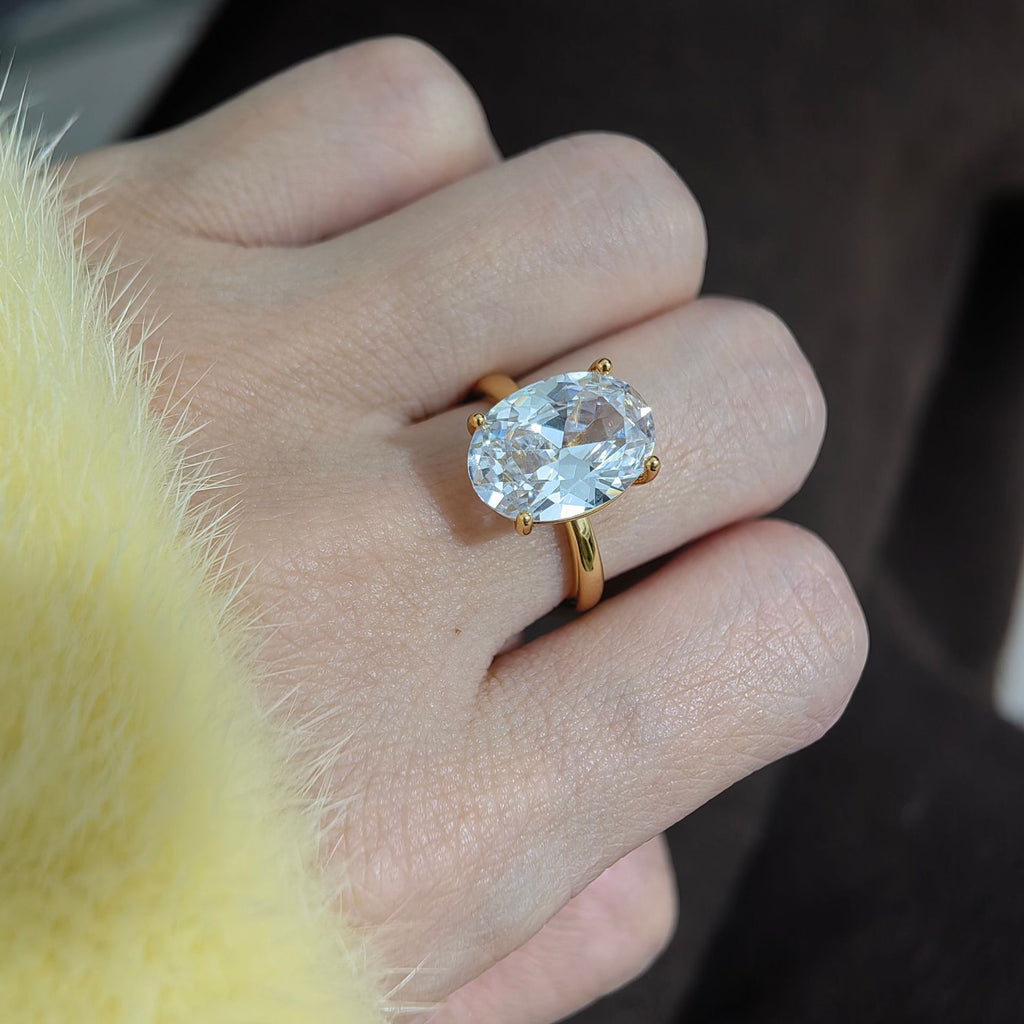 Oval Cut Cubic Zirconia Ring for Women — Solitaire CZ Diamond Alternative Engagement Promise Ring | Silver Rose Gold